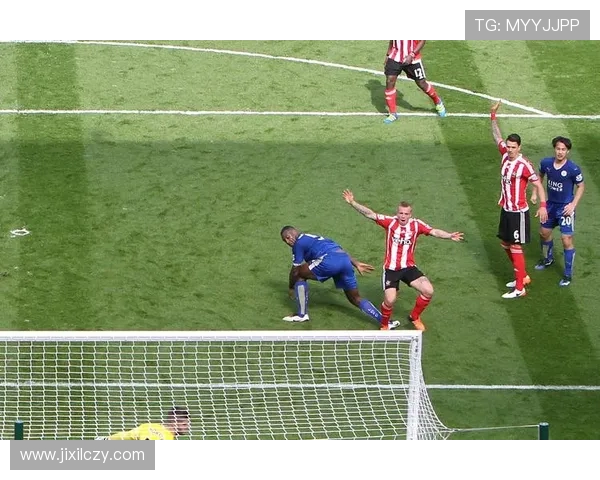 足球比赛中的反击战术与迅速布局 足球比赛中的反击战术与迅速布局