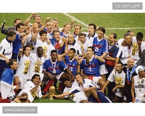 1998年法国世界杯淘汰赛经典对阵全景回顾与传奇瞬间解析深度探秘 1998年法国世界杯淘汰赛经典对阵全景回顾与传奇瞬间解析深度探秘