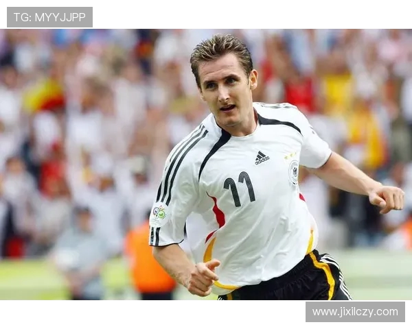 激情回响绿茵场GoalGoalGoal世界杯主题曲的荣耀与梦想