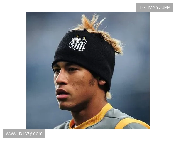 内马尔复出状态回暖世界杯前夕梅开二度助力球队争冠